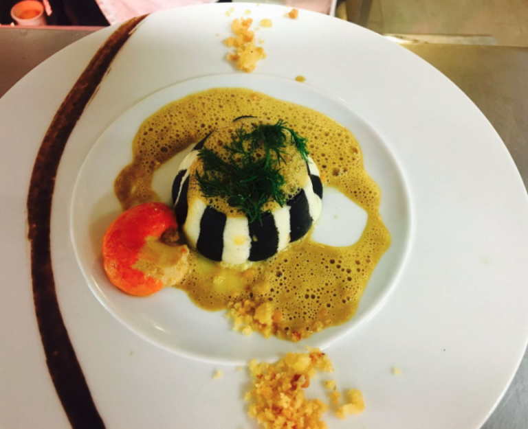 Plat à dresser